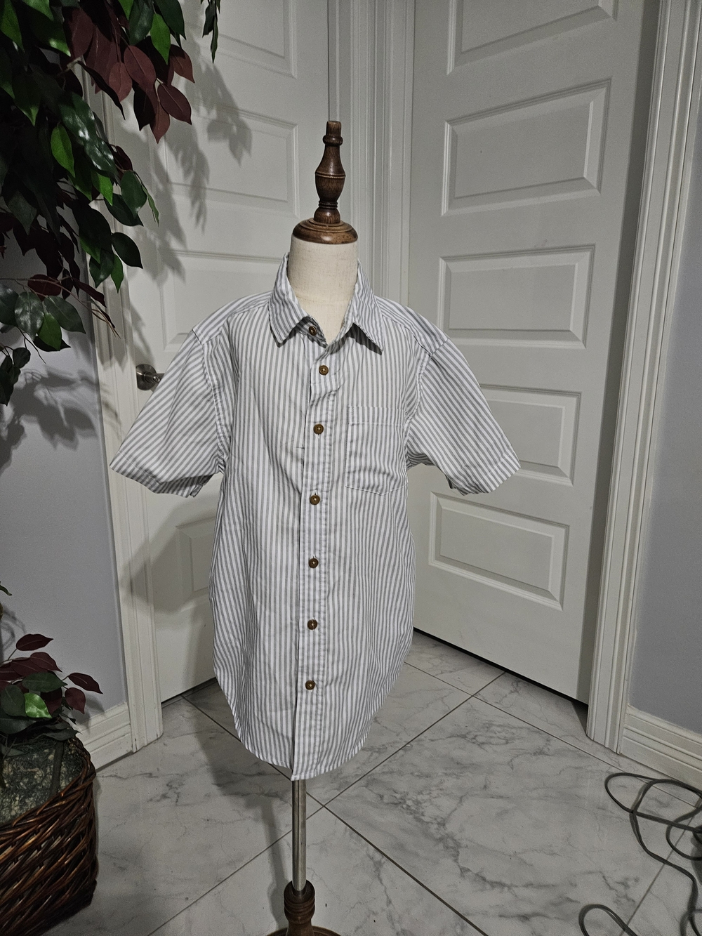 Wrangler White and Gray Striped Short-Sleeve Button-Front Kids Shirt Dress